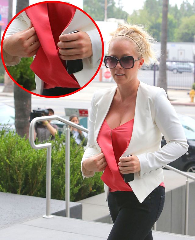 Kendra Wilkinson wrzuciła pierścionek do ubikacji, a teraz..