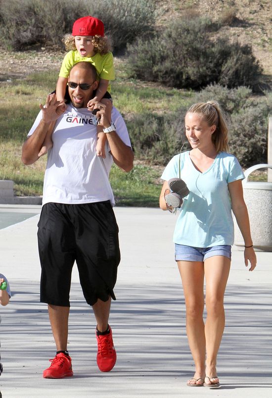 Dla Kendra Wilkinson marzy o skoku w bok