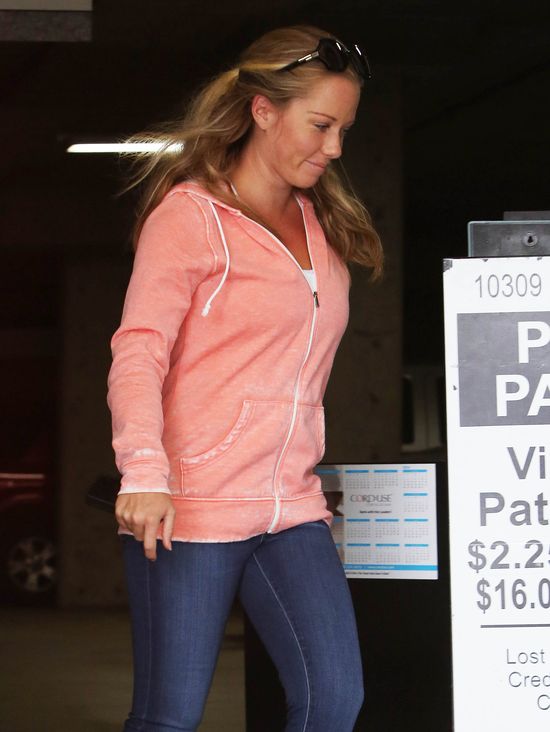 Kendra Wilkinson ma problemy poważne problemy ze zdrowiem! Kendra Wilkinson ma problemy poważne problemy ze zdrowiem!