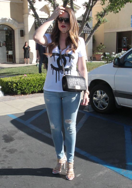 Co Khloe Kardashian dostała na urodziny od Lamara Odoma?