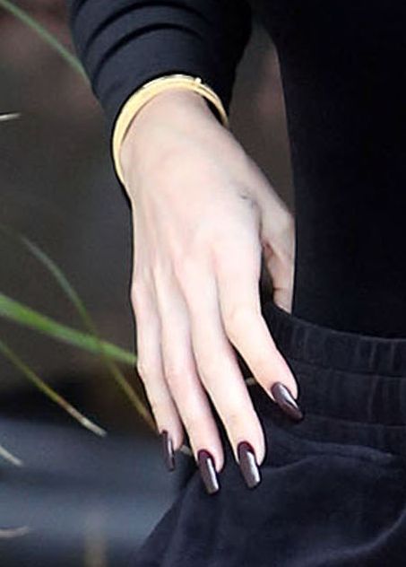 Bez retuszu, filtrów i odpowiedniego kąta - jak NAPRAWDĘ wygląda Khloe Kardashia Bez retuszu, filtrów i odpowiedniego kąta - jak NAPRAWDĘ wygląda Khloe Kardashia