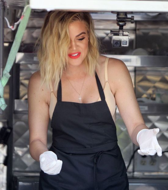 Głos w sprawie ciąży Khloe Kardashian zabrała jej koleżanka