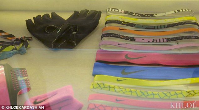 Khloe Kardashian wpuściła kamery do garderoby (FOTO)