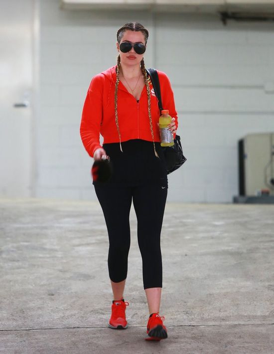 W ciągu 2 tygodni Khloe Kardashia zrzuciła 5 kg. JAK?