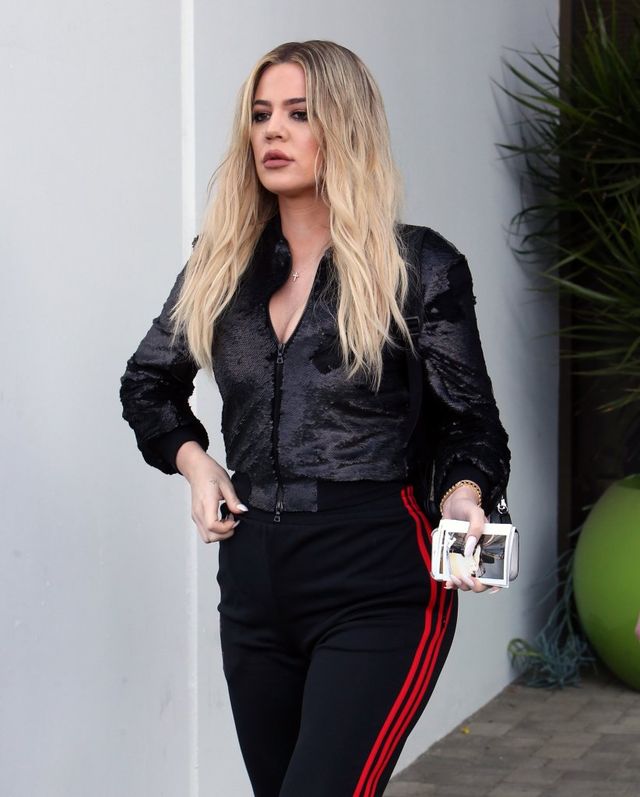 Usta Khloe Kardashian coraz bardziej przypominają... kaczy dziób (FOTO)