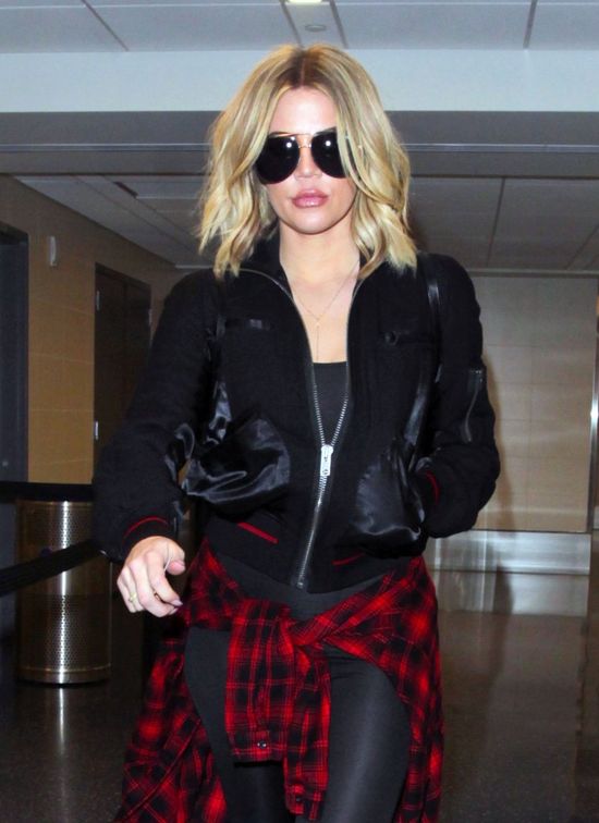 To się już nie wchłania! Khloe ciągle straszy ustami jak pontony (FOTO)