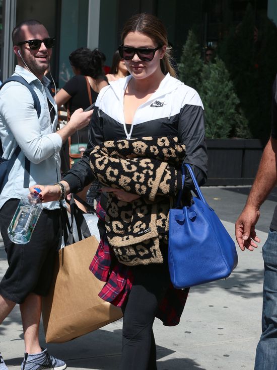 Khloe Kardashian walczy z trądzikiem (FOTO)