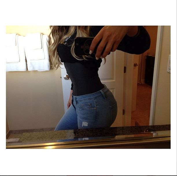 Khloe Kardashian przesadziła z powiększaniem ust (FOTO)