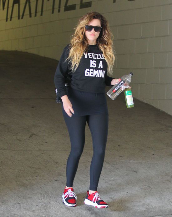 Khloe Kardashian coraz szczuplejsza? (FOTO)