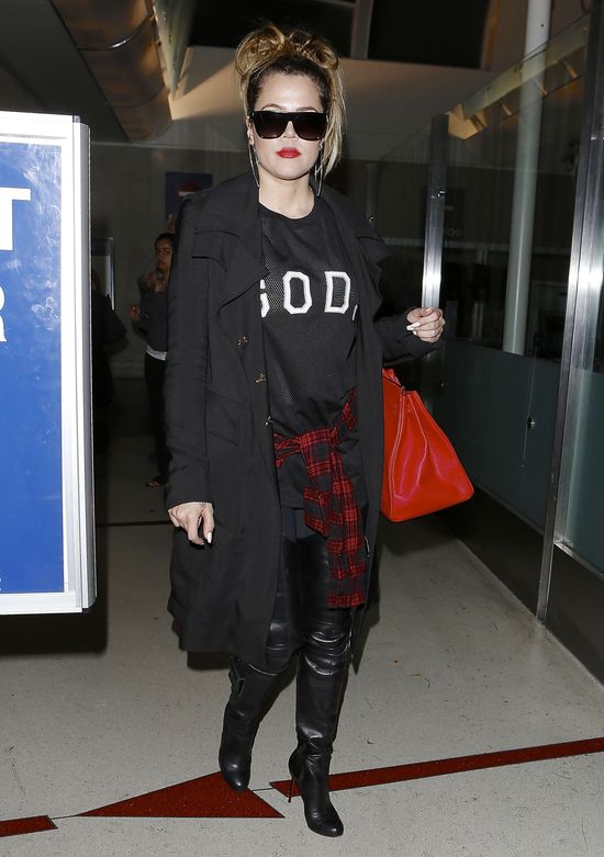 Khloe Kardashian pomyliła Wielkanoc z Halloween? (FOTO) Khloe Kardashian pomyliła Wielkanoc z Halloween? (FOTO)