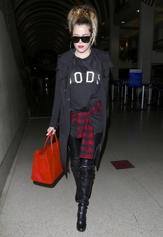 Khloe Kardashian pomyliła Wielkanoc z Halloween? (FOTO) Khloe Kardashian pomyliła Wielkanoc z Halloween? (FOTO)