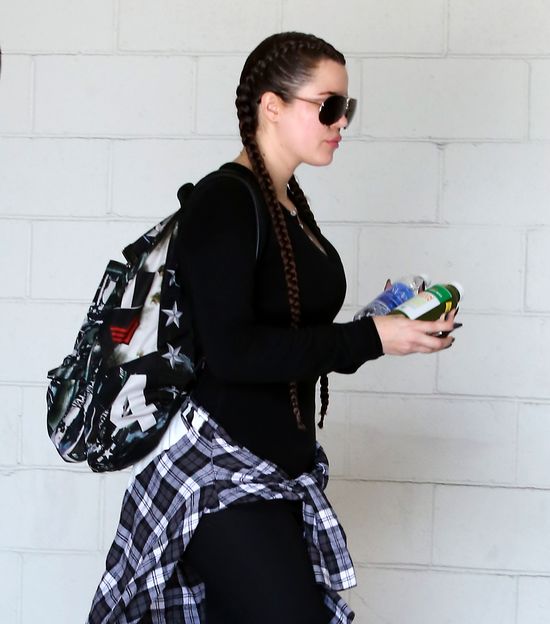 Khloe Kardashian znowu się oszpeciła (FOTO)