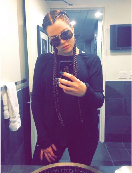 Khloe Kardashian znowu eksperymentuje ze swoim wyglądem FOTO Khloe Kardashian znowu eksperymentuje ze swoim wyglądem FOTO