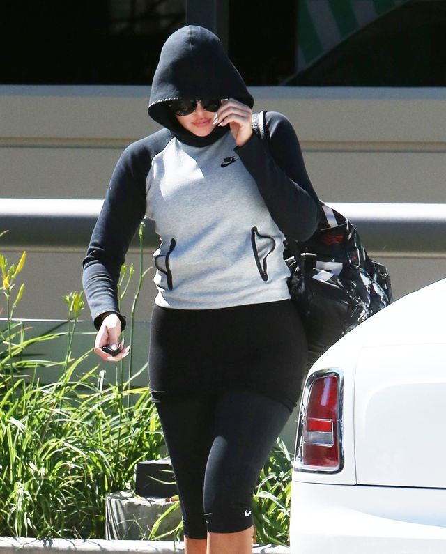 Czuje się brzydka, gruba i samotna