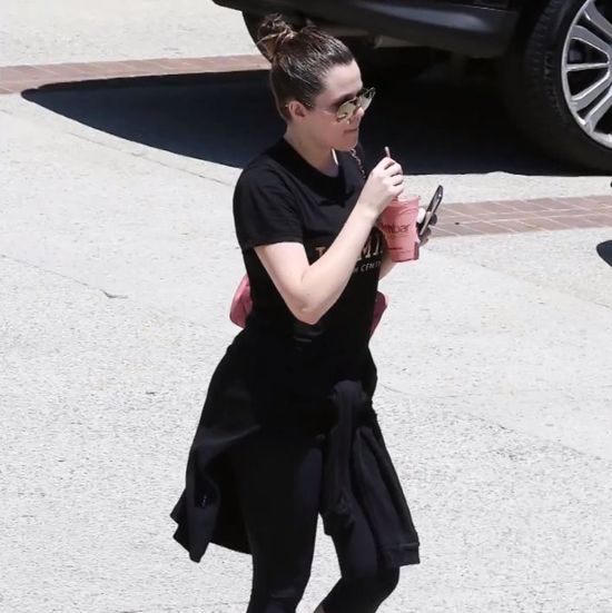 Khloe Kardashian w sportowym wydaniu (FOTO) Khloe Kardashian w sportowym wydaniu (FOTO)