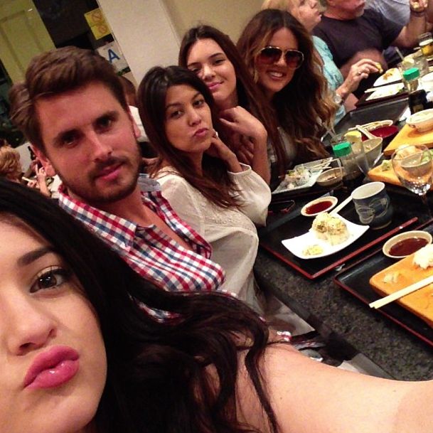 Khloe Kardashian zatęskniła za ojcem (FOTO)