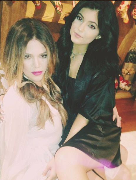 Scott Disick pociesza Khloe Kardashian? (FOTO) Scott Disick pociesza Khloe Kardashian? (FOTO)