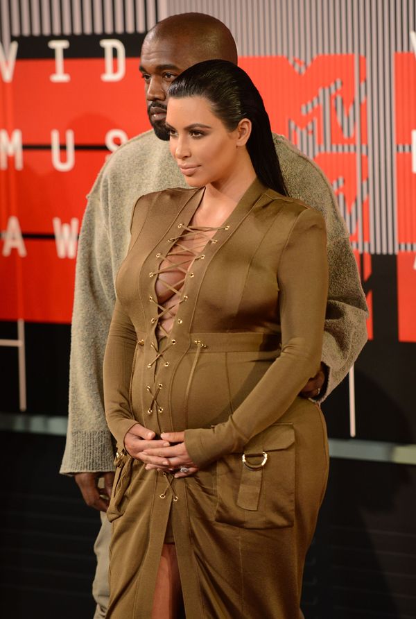 Kim Kardashian może już iść na urlop (FOTO) Kim Kardashian może już iść na urlop (FOTO)