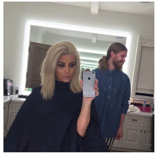 Kim Kardashian jest TLENIONĄ BLONDYNKĄ! (FOTO)