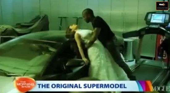 Naomi Campbell niby nie skrytykowała sesji Kim dla Vogue'a 