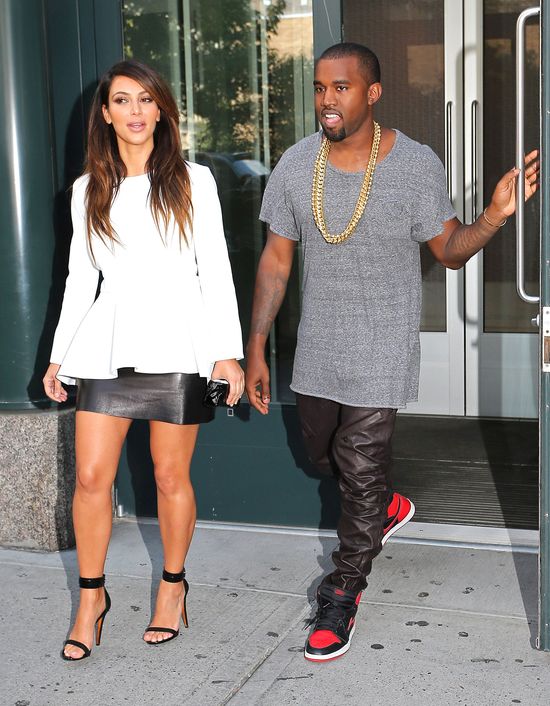 Kanye West manipuluje Kim Kardashian  