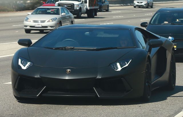 Kim Kardashian i Kanye West mkną do nowego domu (FOTO)