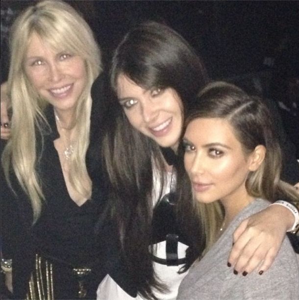 Kim Kardashian zaniedbała dietę? (FOTO+VIDEO) Kim Kardashian zaniedbała dietę? (FOTO+VIDEO)