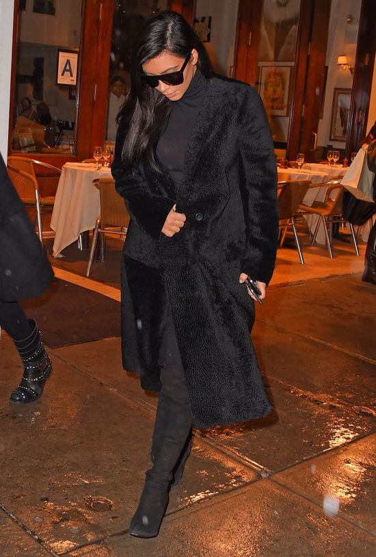 Kim Kardashian z pomarańczową twarzą (FOTO)