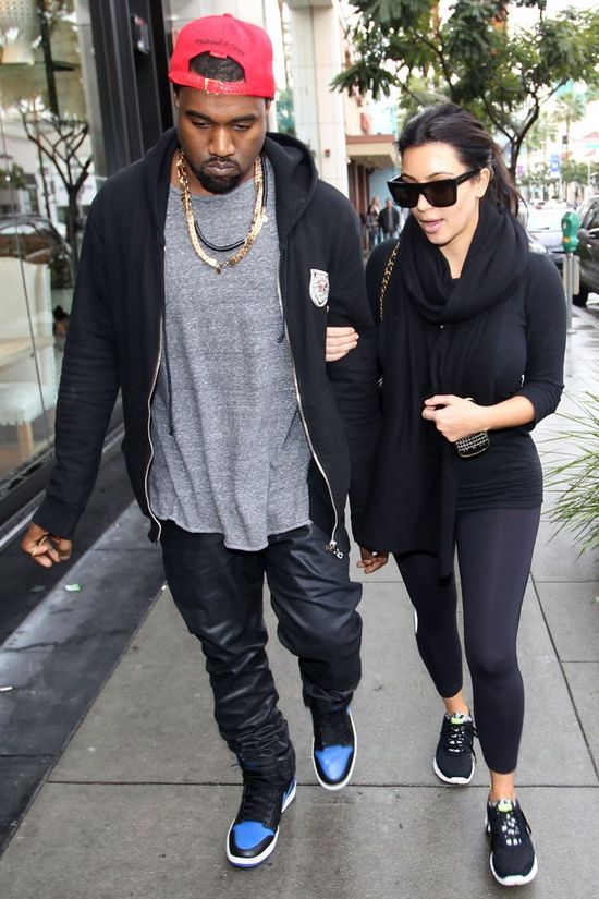 A to LIZUSY! Zobacz, co Kim i Kane podarowali Beyonce A to LIZUSY! Zobacz, co Kim i Kane podarowali Beyonce