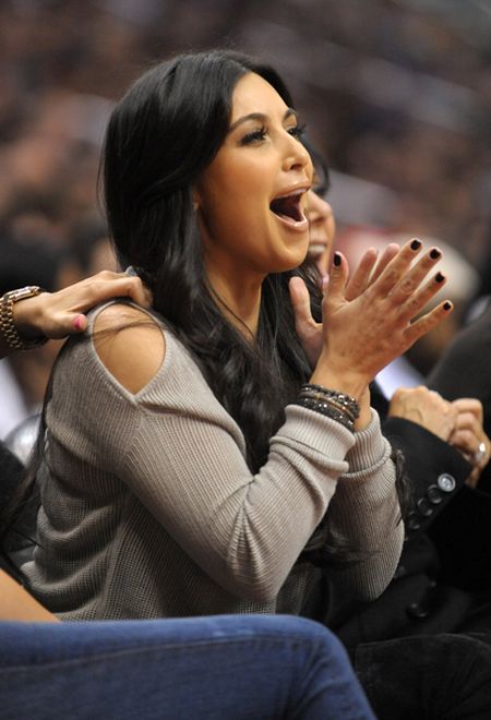 Fani Beyonce wściekli, bo ich idolka pokazuje się z Kim