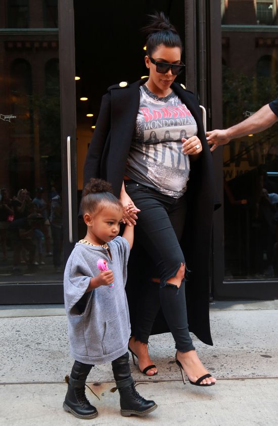 Kim Kardashian weźmie kamery na porodówkę? (FOTO)