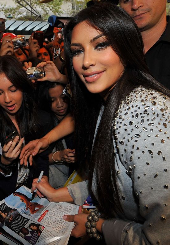 Kim Kardashian pójdzie pod nóż w ciąży?