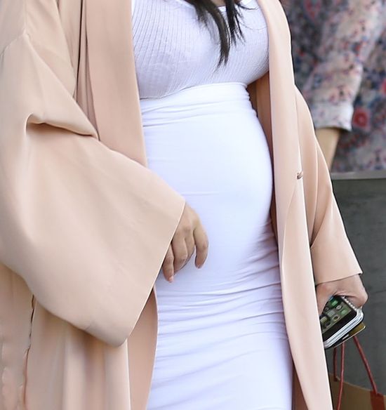 Kim Kardashian nudziła się na wakacjach (FOTO)