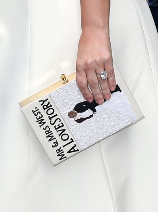 Czy to Kanye West kazał wyjść Kim z TĄ torebką?