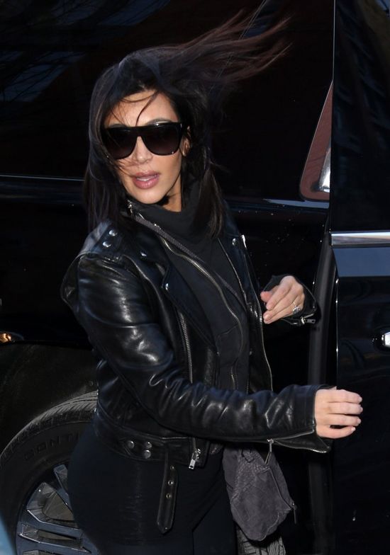 Prawdopodobnie myjesz włosy częściej niż Kim Kardashian 