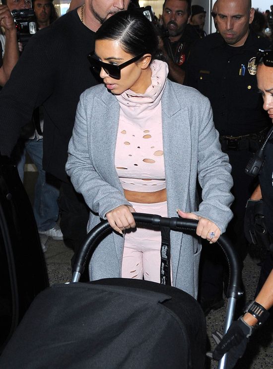 Kim Kardashian TYJE przez Kendall