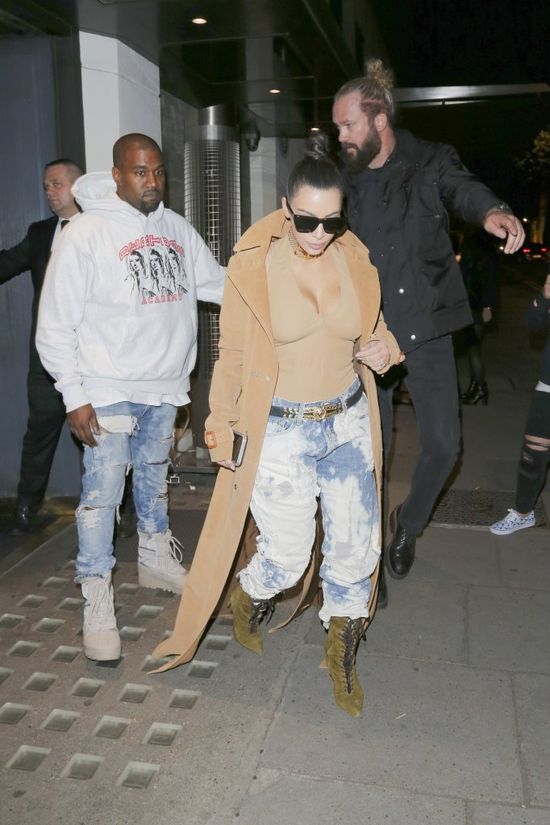 Kanye, co Ty zrobiłeś swojej żonie?! (FOTO)