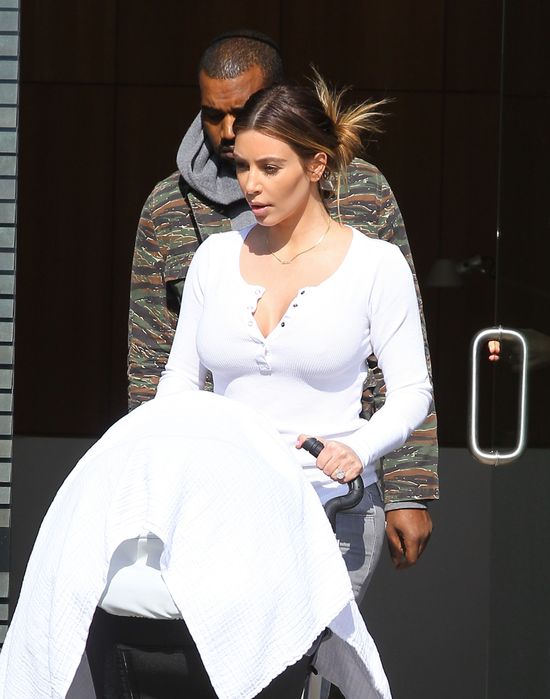 Kim Kardashian wyszła z North West, by uciszyć hejterów? Kim Kardashian wyszła z North West, by uciszyć hejterów?