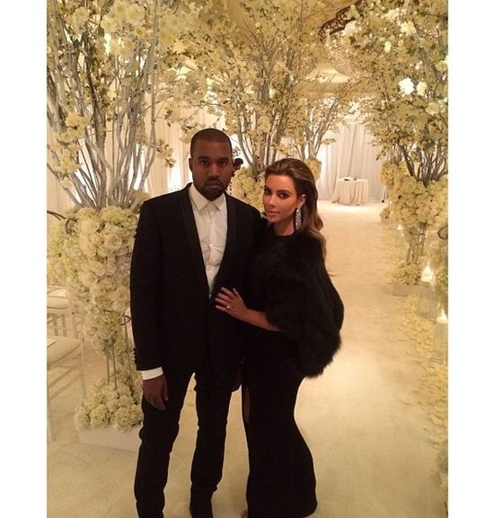 Tak się bawi mama North West (FOTO)