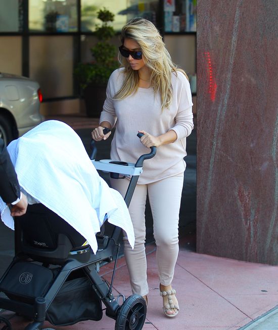 Kim Kardashian wraca do formy? (FOTO)