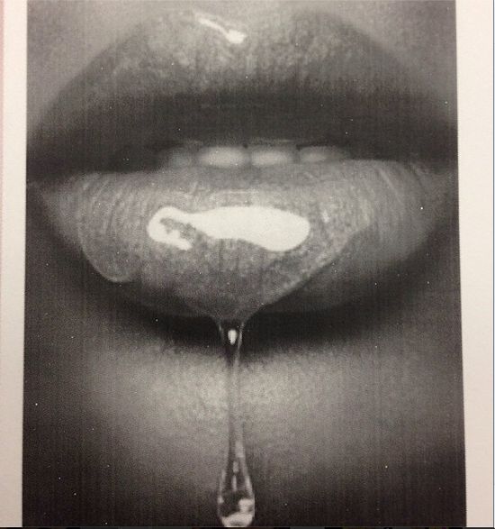 Kim Kardashian ze szpilkami w twarzy!