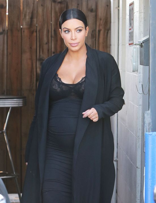 Kim Kardashian sporo ryzykuje (FOTO)