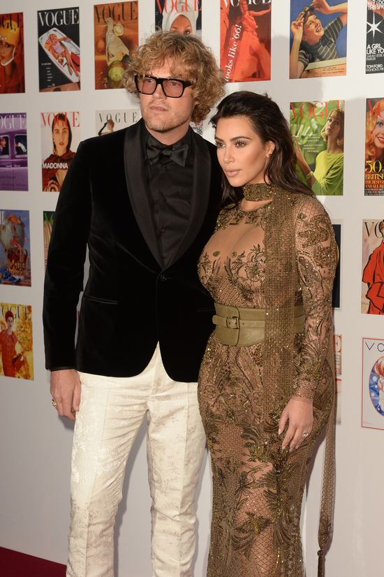 Najbardziej przereklamowane ciało w siateczce khaki (FOTO)