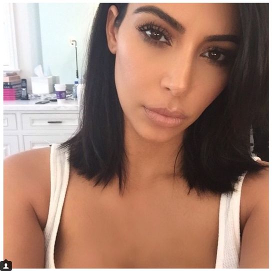 To nie Kim Kardashian retuszuje swoje zdjęcia (FOTO)