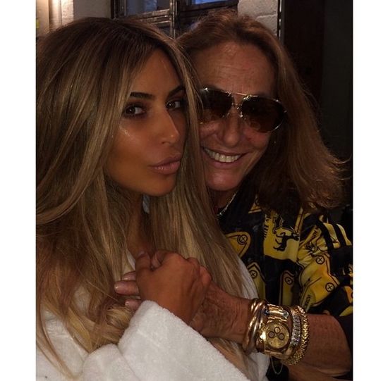 Kim Kardashian wróciła do blondu (FOTO)