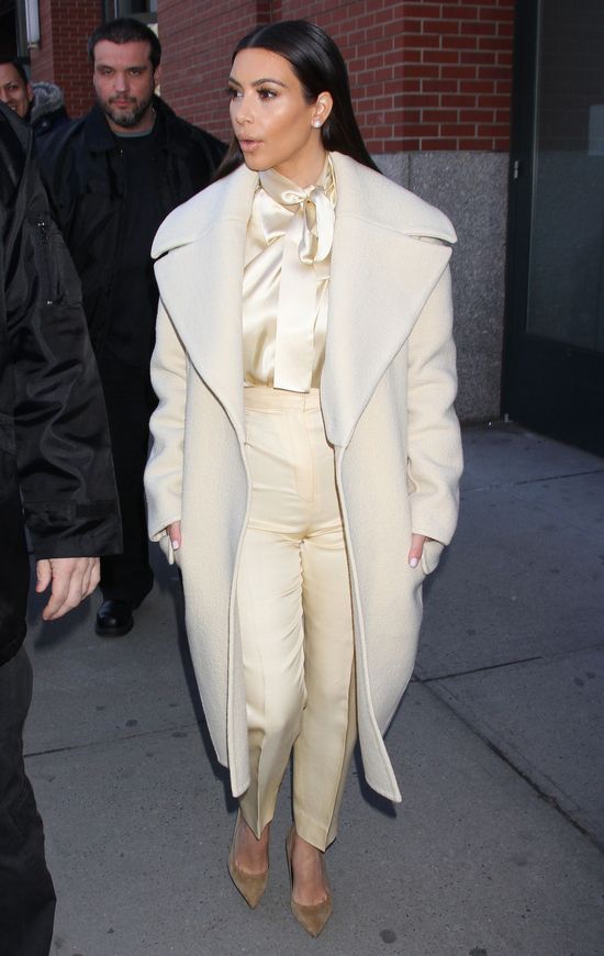 UPS! Kim Kardashian chciała być elegancka (FOTO) 