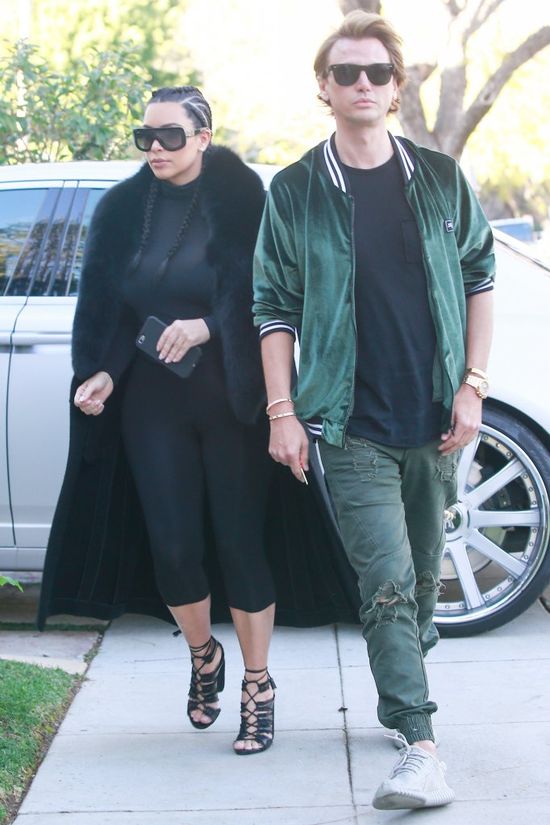 Kim Kardashian POKŁÓCIŁA się z najlepszym przyjacielem! Kim Kardashian POKŁÓCIŁA się z najlepszym przyjacielem!