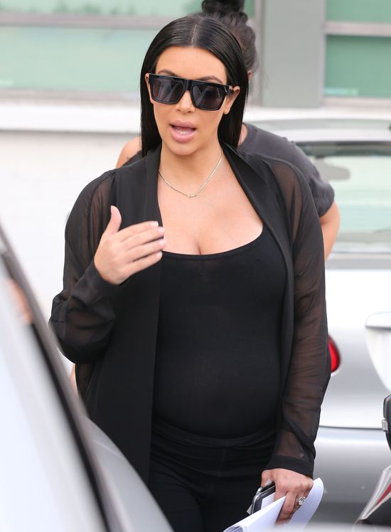 Figura Kim Kardashian w końcu staje się proporcjonalna?