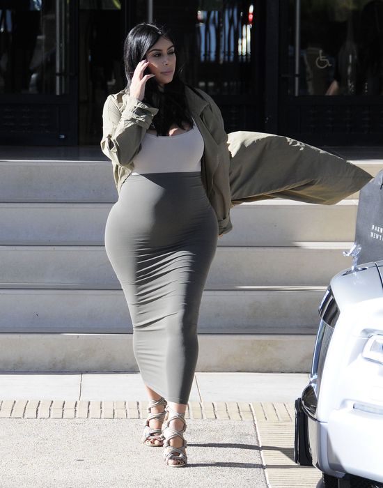Kim Kardashian ma ogromny problem ze swoją garderobą!