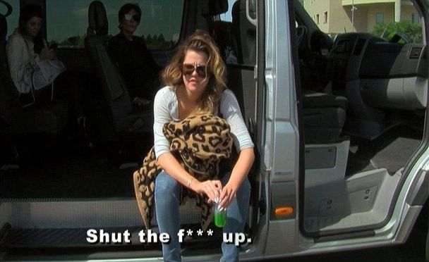 Jaki wyglądała Kim Kardashian wykonaniem ślubnego makijażu?